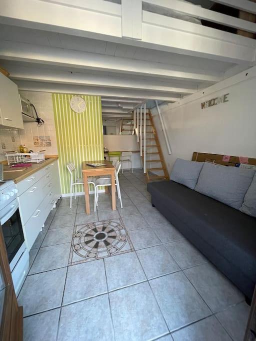 Maisonnette Rdc + Mezzanine Au Bord De L'Etang Leucate Esterno foto